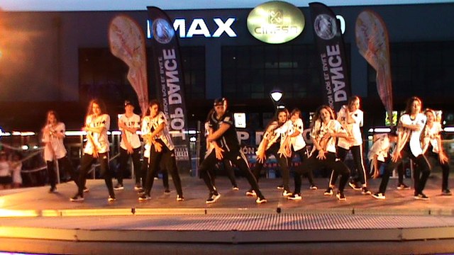 38 HIP HOP ALEX ILLES INCA YELLOW PURPLE CREW