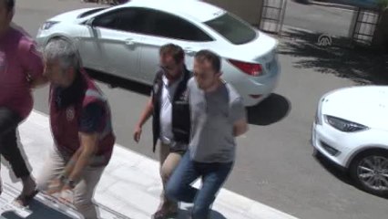 Çorlu'da, Biri Cemaatin Bankasında Görevli Olmak Üzere 3 Kişi Tutuklandı