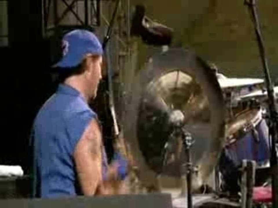 RHCP - Scar Tissue (Live at Slane Castle 2003)