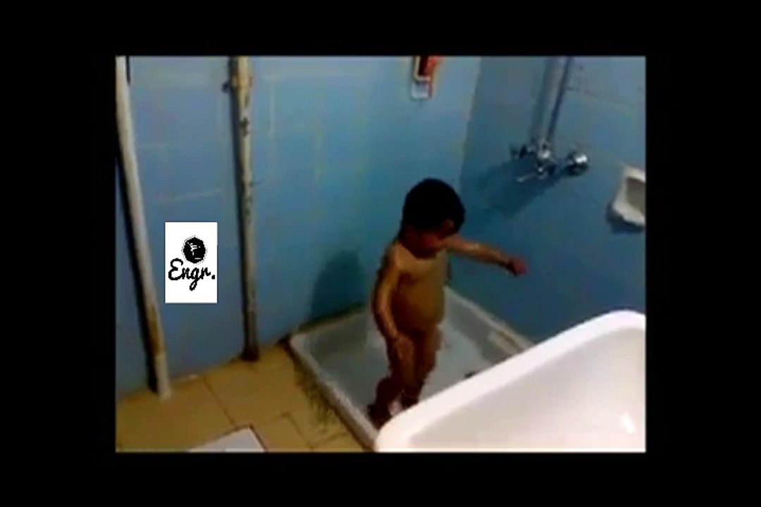 BABY FUNNY DANCE