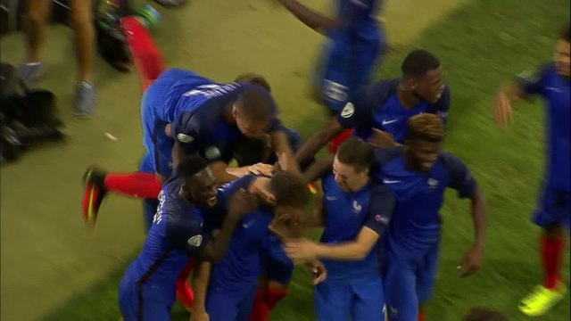 Foot - Euro - U19 - Bleus : Le résumé vidéo de la finale