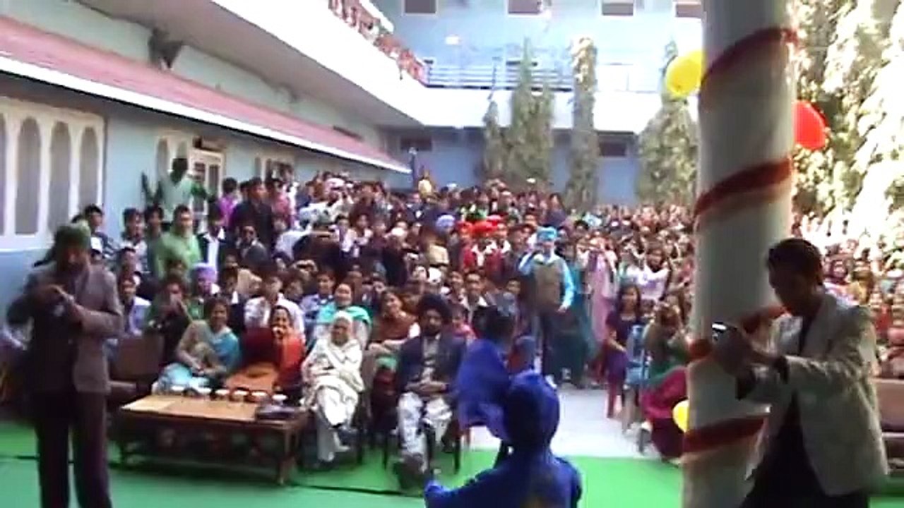 Jazzy B De Munde Ne SIRRAA LAATA