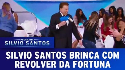 Silvio Santos brinca com revolver da fortuna