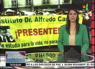 Maestros panameños aceptan acuerdo pero vigilarán su cumplimiento