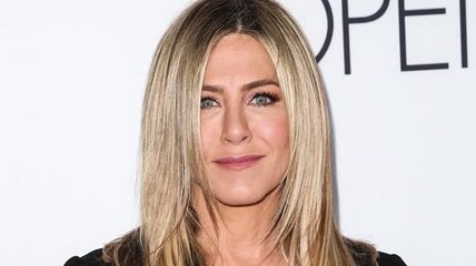 Jennifer Aniston sort un parfum d'été