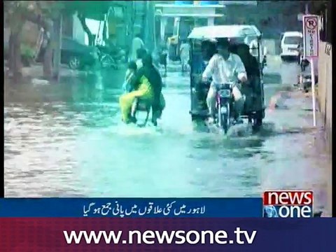 Rain turns Lahore weather pleasant
