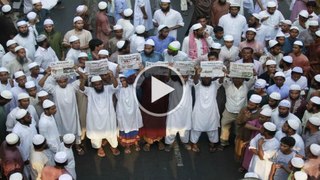 Bangladesh protest for Islamic laws