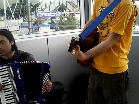 gitar akordeon kiralama 0534 773 10 72