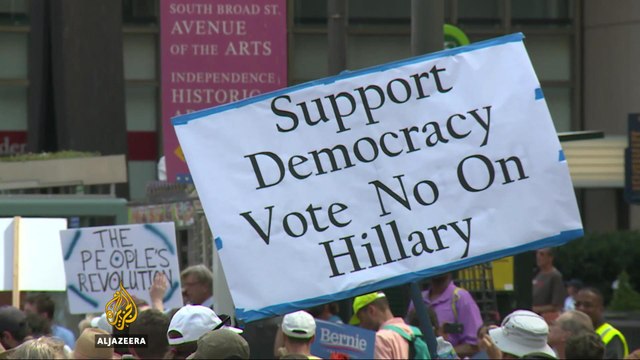 Leaked emails throw US Democrats into crisis ahead of DNC