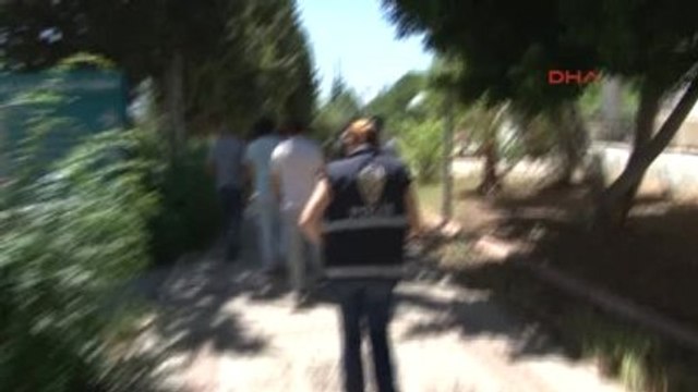 Adana Çukurova Üniversitesi'nde Akademisyen Odalarına Fetö Baskını