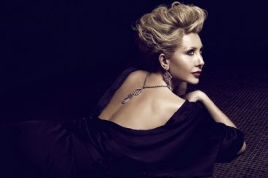 Gizem Özdilli, Fotoğrafına Yaptığı Yorumla Güldürdü