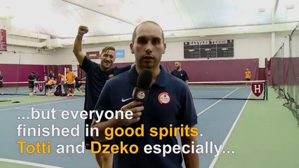 Džeko i Totti zezali Rominog novinara