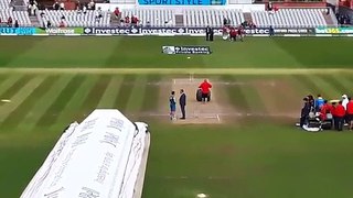 Shane Warne chatting with and coaching Yasir Shah...