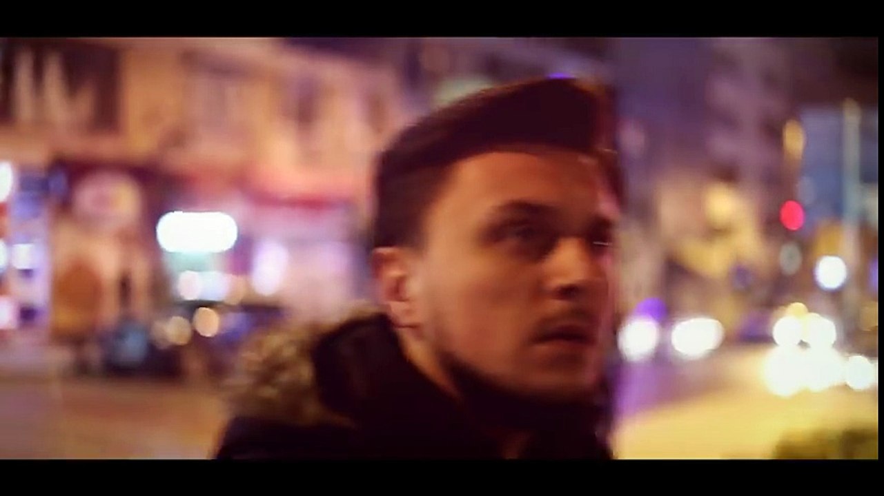 Emir Şamur - Saçma Sapan (Official Klip)
