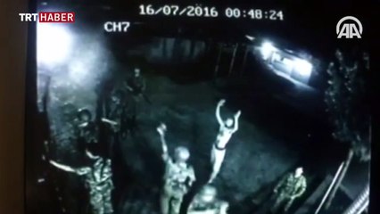 Darbeci askerler, 15 Temmuz gecesi Kuleli camii'ne baskın düzenledi