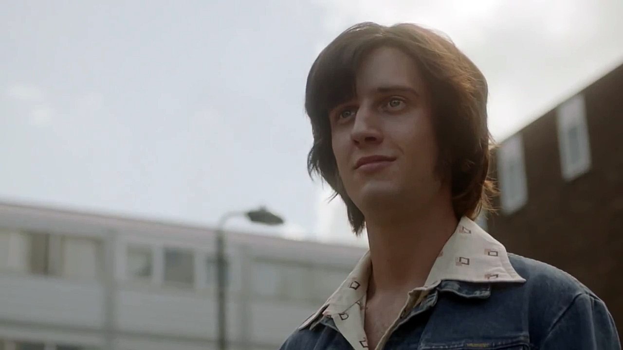 The One (Close-up) - Auto Trader advert