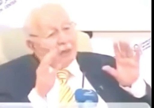 Necmettin Erbakan Yıllar Öncesinden Fethullah Güleni böyle Anlatıyor