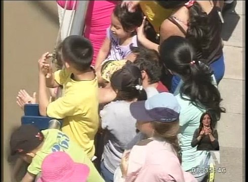 El río Guayas se llenó de música y color con el desfile náutico en Guayaquil