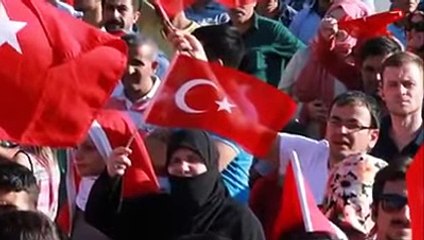 İsmail Türüt - Darbe Şarkısı(Altyazılı)