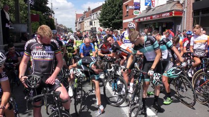 Cyclisme - GP de Pérenchies 2016 - La minute de silence en hommage des victimes de l'attentat de Nice