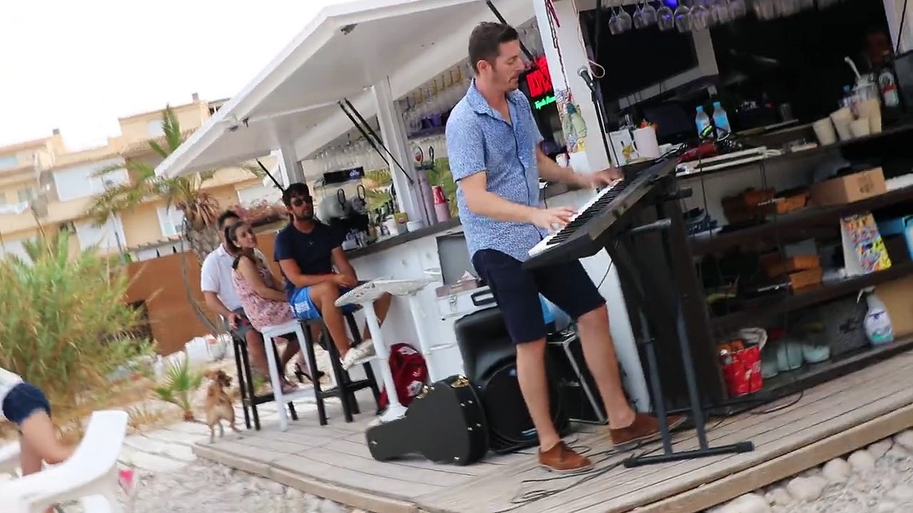 PABLO BLOOM LIVE
