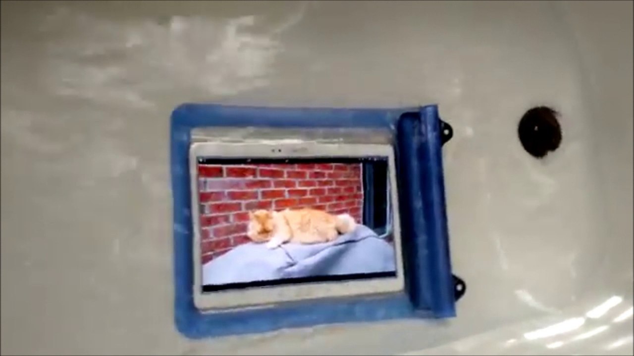 Gaxaxy Tab S Tablet In Waterproof Case