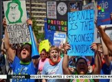 EEUU: protestas contra Hillary Clinton marcan Convención Demócrata