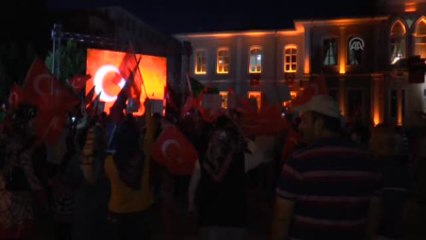 Fetö'nün Darbe Girişimine Tepkiler