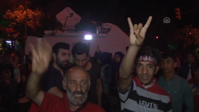 Fetö'nün Darbe Girişimine Tepkiler - Erzincan/adıyaman/