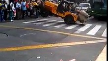 MANIOBRA CARROS WILLYS EN COLOMBIA...