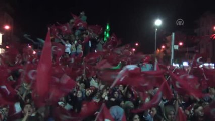 Fetö'nün Darbe Girişimine Tepkiler - Van/şanlıurfa/