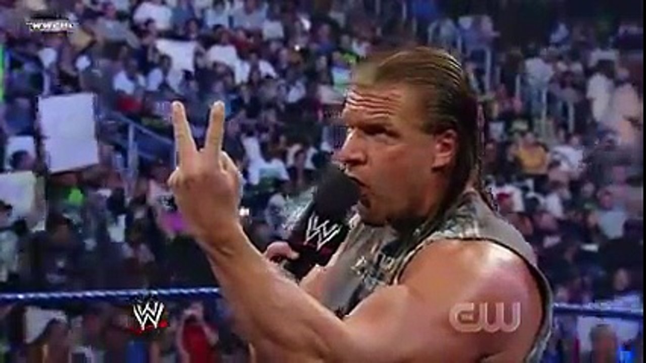 WWE Triple H vs The Great Khali (Broken Glass Arm Wrestling)
