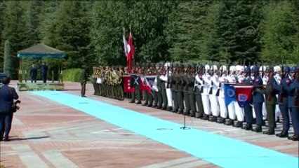 Başbakan Yıldırım KKTC Başbakanı Özgürgün'ü Resmi Törenle Karşıladı