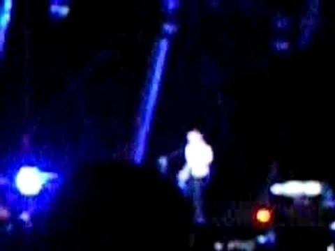 RHCP 6/7/2007 : Sunny solo de Flea