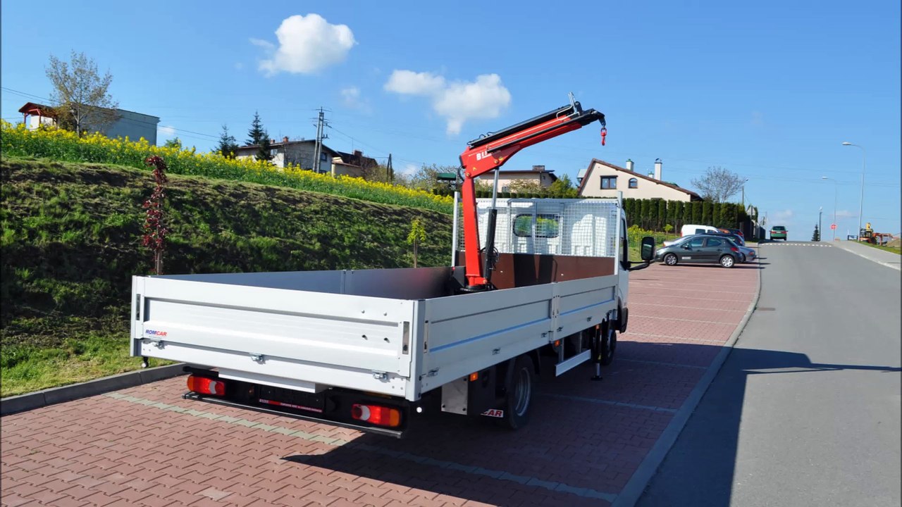 Nissan Cabstar z żurawiem HDS BEFARD BF2602B z dwoma wysuwami ręcznymi