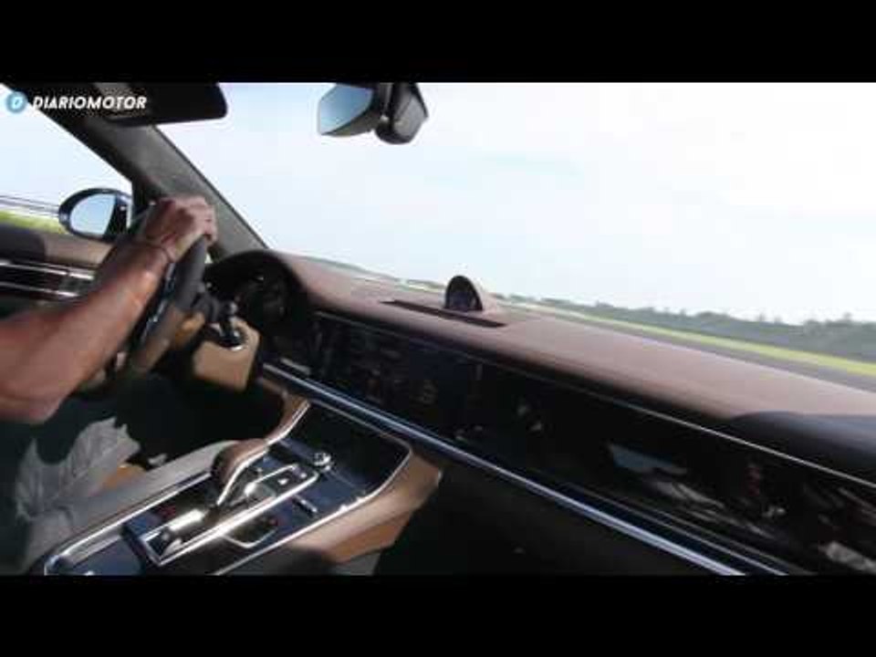Porsche Panamera - Vuelta rápida