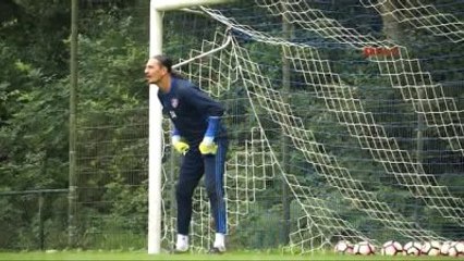 Kardemir Karabüksporlu Futbolcu Kerim Zengin Özlenen Karabükspor'u İzlettireceğiz