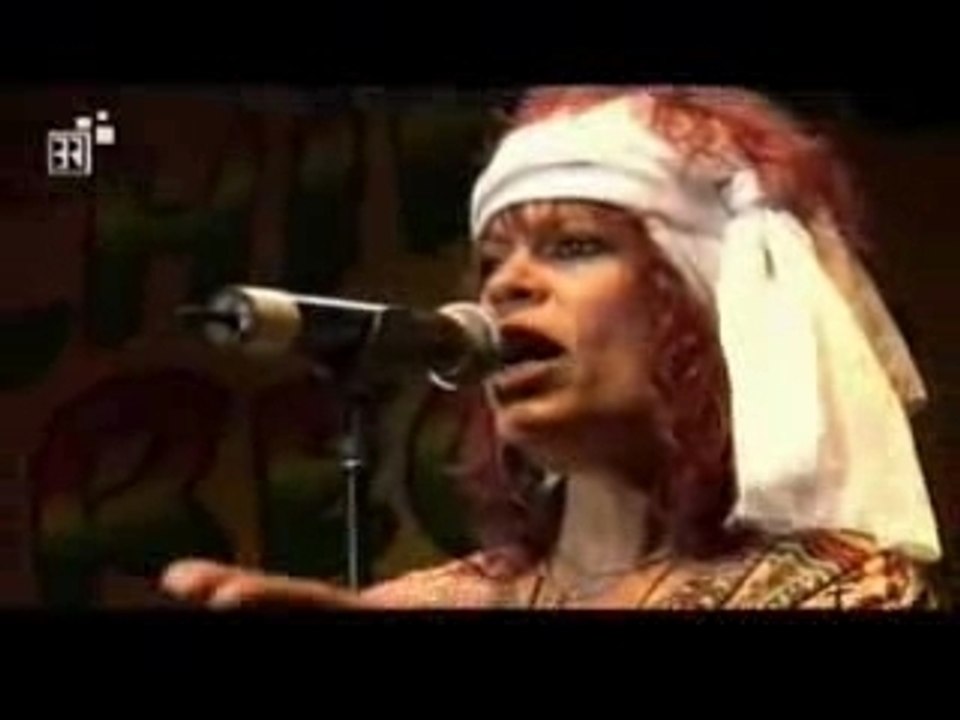 Alpha Blondy 'Politiki'