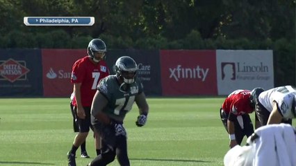 Carr on the Eagles' offense, quarterback battle in camp