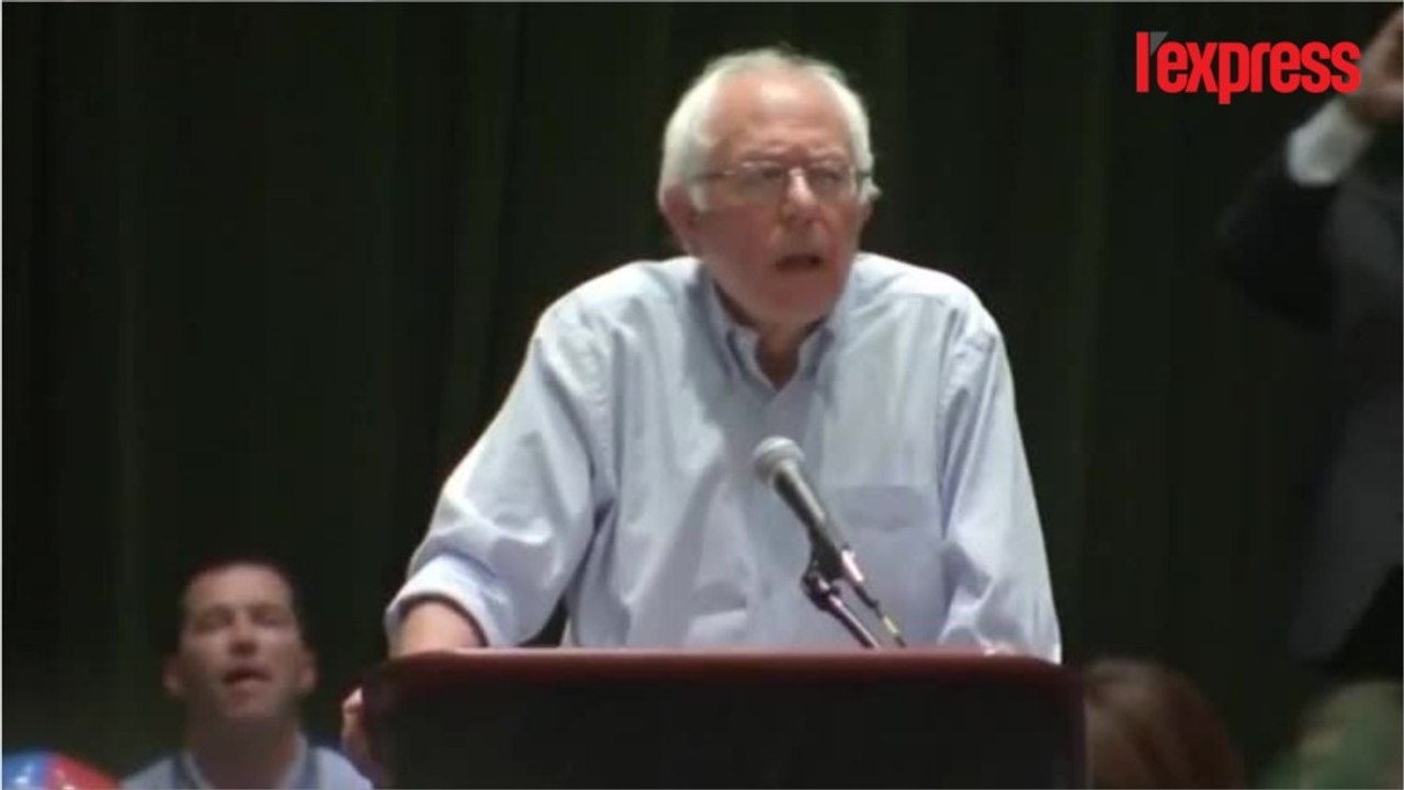 Bernie Sanders soutient Hillary Clinton et se fait huer par ses partisans