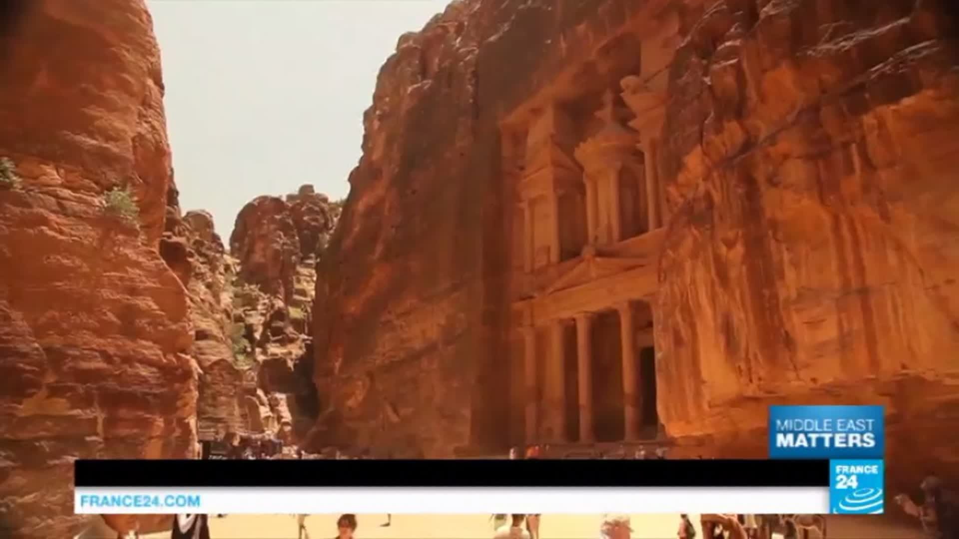 ⁣Protecting Petra: rock climbers give archaeological site a makeover