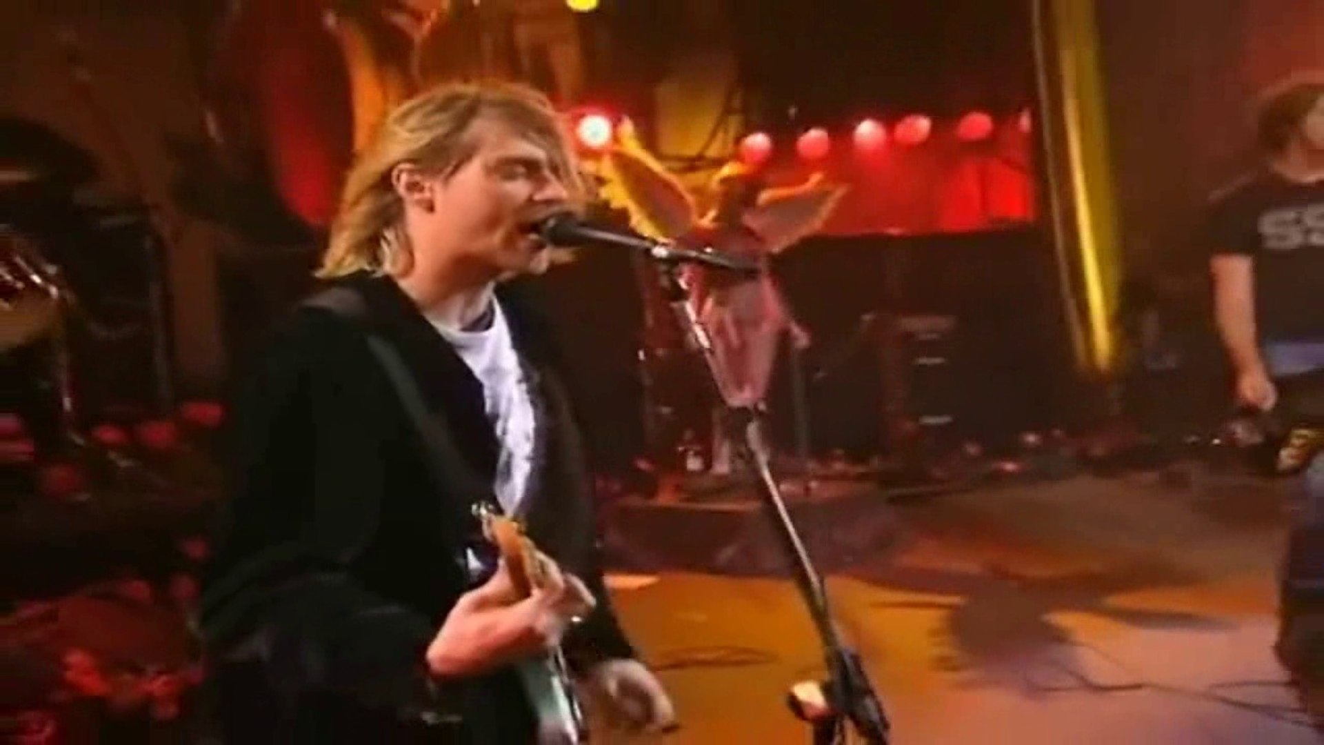 Nirvana - MTV Live And Loud 1993 [Full Concert] (1/2) - Vídeo Dailymotion