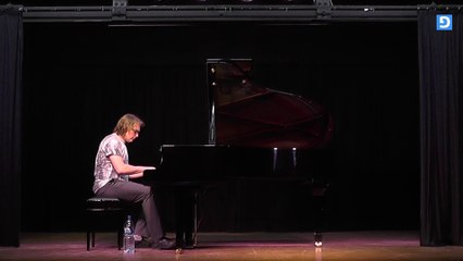 Hot in Jerusalem: water, piano and jazz! Жара в Иерусалиме: вода, рояль и джаз.