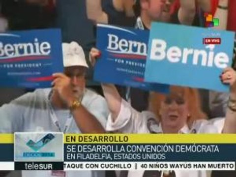 EEUU: entre abucheos, Bernie Sanders pide el voto para Hillary Clinton