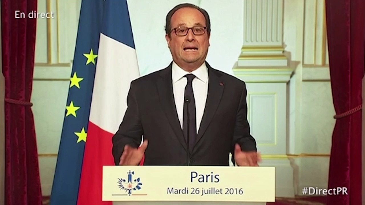 "Cette guerre sera longue" déclare François Hollande après l'attentat de Saint-Étienne-du-Rouvray