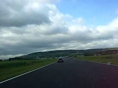 Tour de piste circuit d'Issoire en GT3