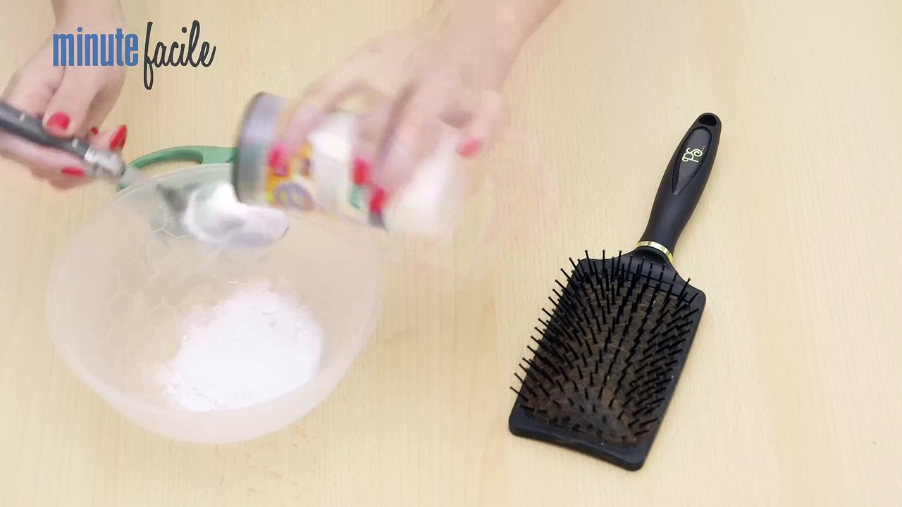 Beauté mode : Nettoyer ses accessoires de beauté et pinceaux de maquillage