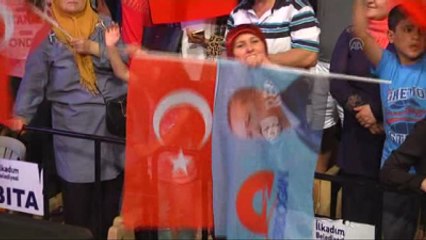 Başpehlivan Recep Kara, "Altın Kemer"İ ile "Demokrasi Nöbeti"Ne Katıldı