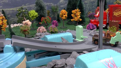 Disney Cars Toys Fun with Frank and Superheroes Captain America Iron Man and Thomas and Friends_4