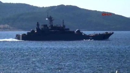 Çanakkale Rus Savaş Gemisi Çanakkale Boğazı'ndan Geçti